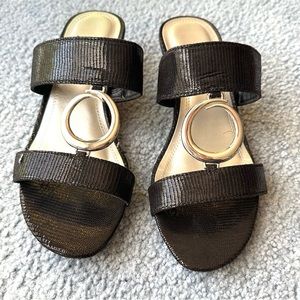 Impo Gladis Patent Leather Sandals Size 8